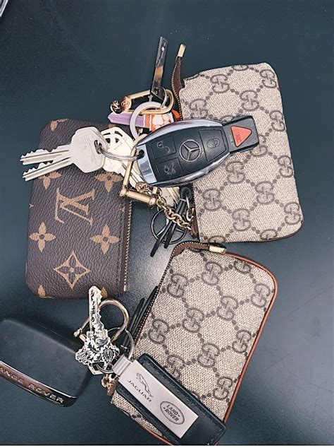 fake louis vuitton keychain wallet